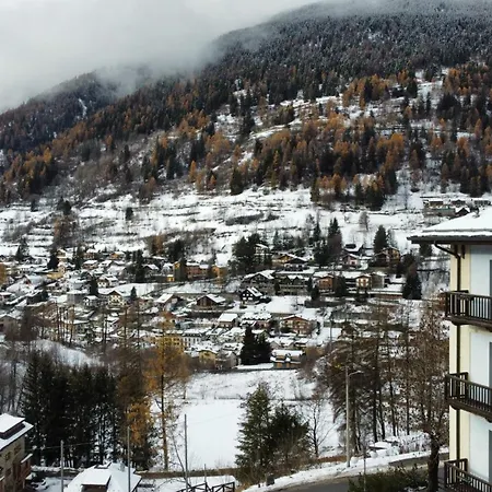 Palace Pontedilegno Resort-3