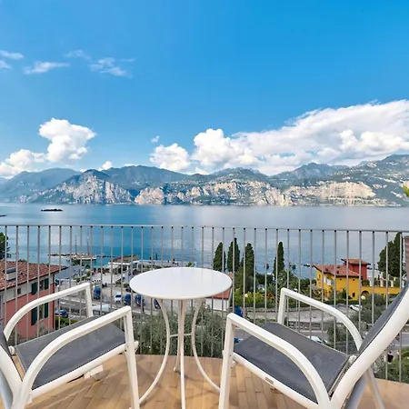 Hotel Capri-2