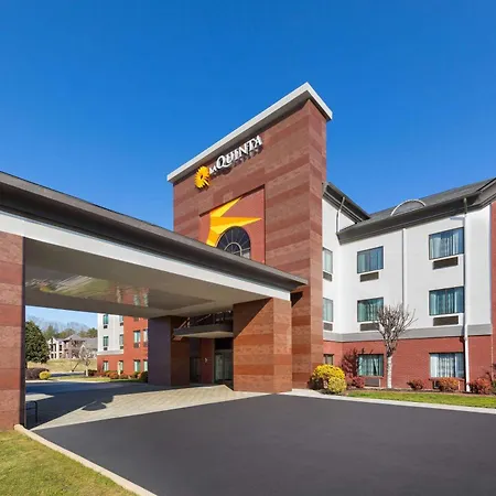 La Quinta By Wyndham Loudon-2