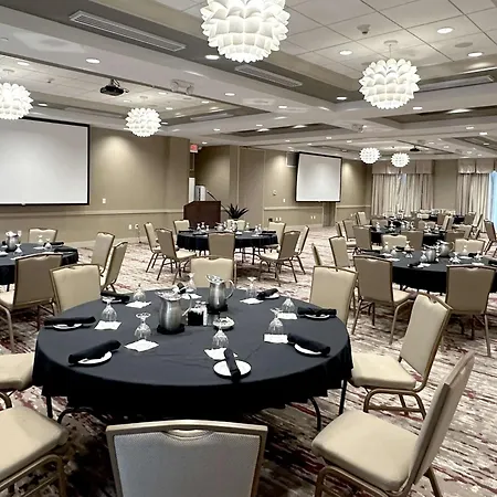 Hilton Garden Inn Olathe-2