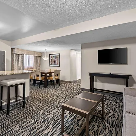Best Western Los Alamitos Inn & Suites-3