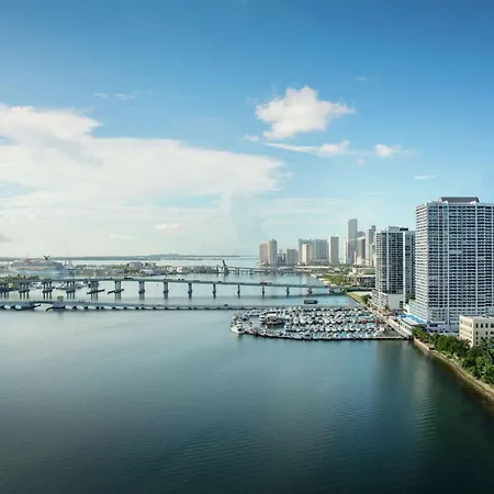 Doubletree By Hilton Grand Hotel Biscayne Bay-2