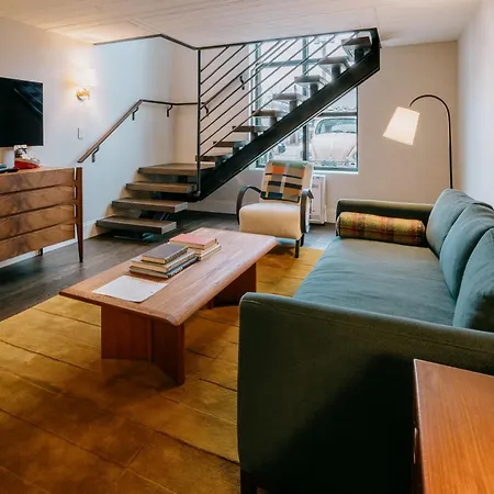 Eleven Revelstoke Lodge-3