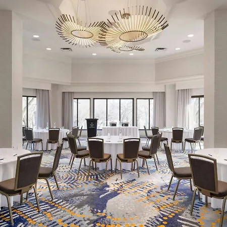 Delta Hotels By Marriott Saskatoon Downtown-2