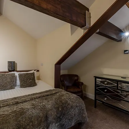 Lakes Hotel & Spa-3