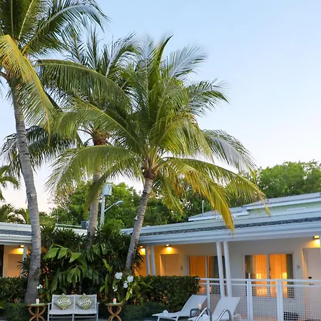Orchid Key Inn - Adults Only-3
