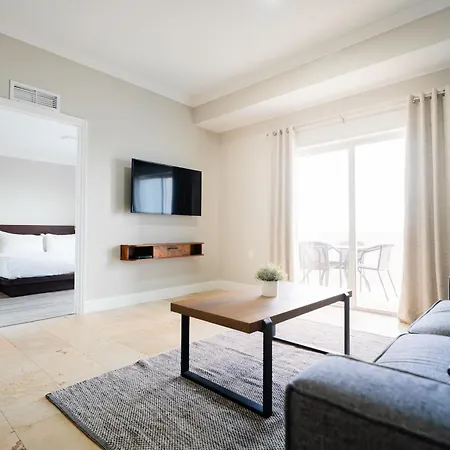 Nuvo Suites Hotel - Miami Doral-3
