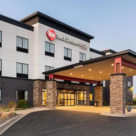 Best Western Plus New Richmond Inn & Suites-2