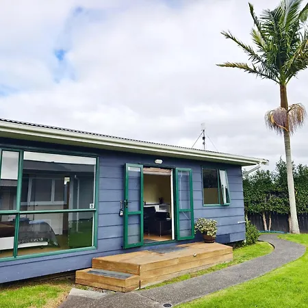 Parakai Geothermal Motel-2