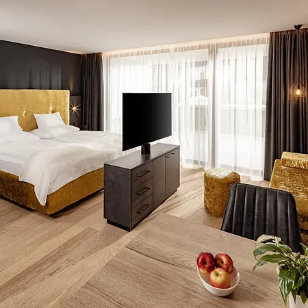 Hotel Schneeberg Family Spa Resort-3