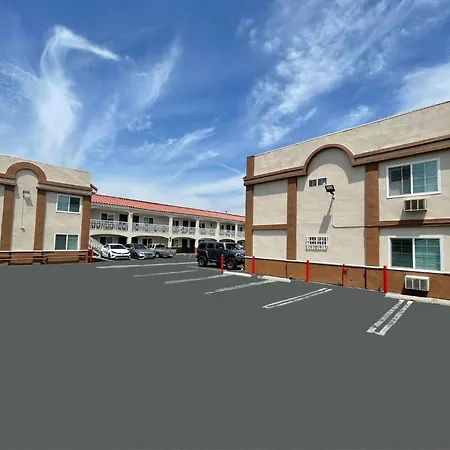Diamond Inn-2