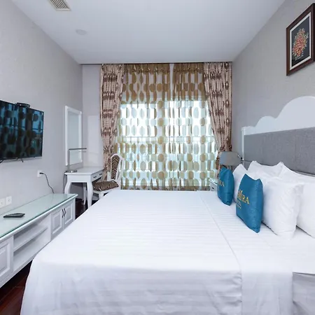 The Mira Hotel-3
