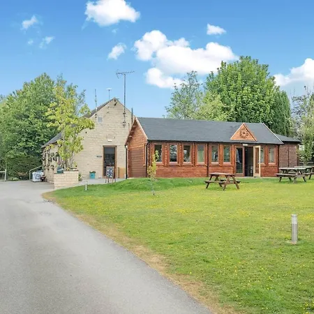 Longnor Wood Holiday Park-2