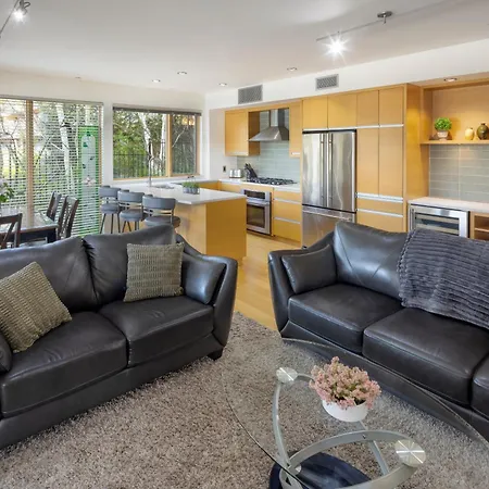 Brentwood Bay Resort - Adults Only - 16 And Older-3