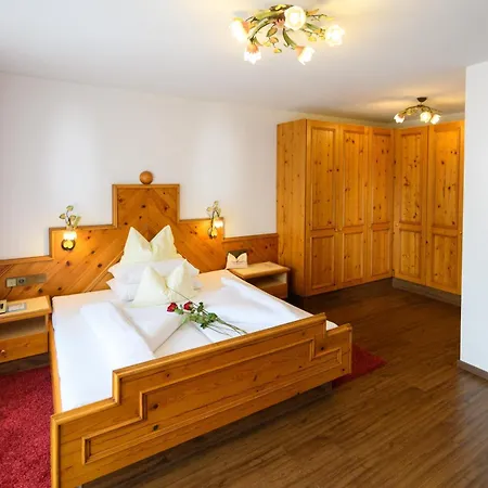 Alpenpark Resort Superior-3
