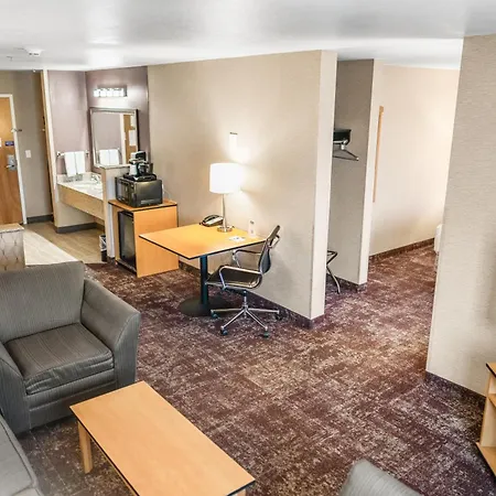 Crystal Inn Hotel & Suites - West Valley City-2