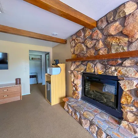 Bryce Canyon Pines Lodge-3