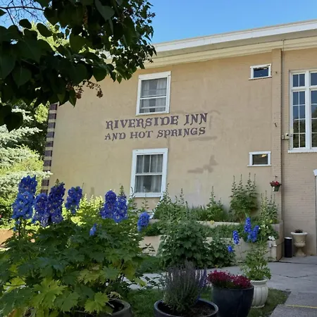 Riverside Hot Springs Inn & Spa - Adults Only-3