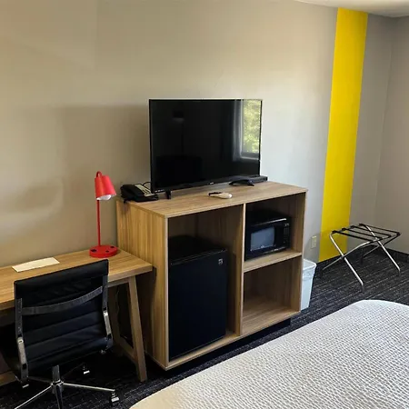 Super 8 By Wyndham Rexburg-2