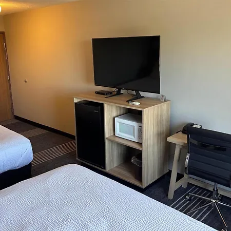 Super 8 By Wyndham Rexburg-3