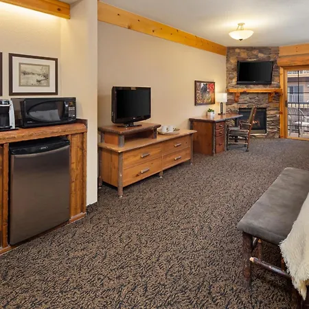 Bantr Grand Hotel Wausau - Rothschild-3