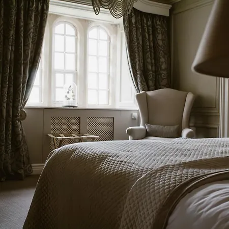 Manor House Hotel-3