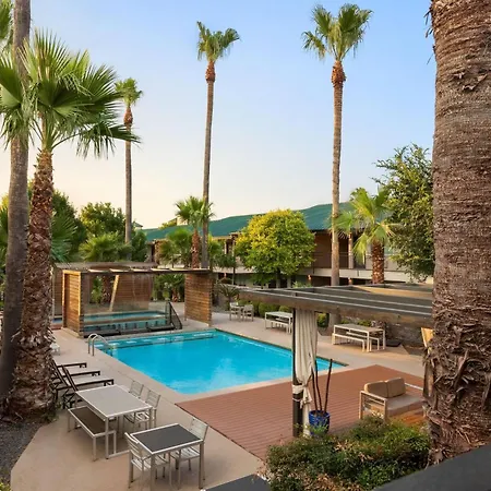 Ramada By Wyndham Del Rio-2