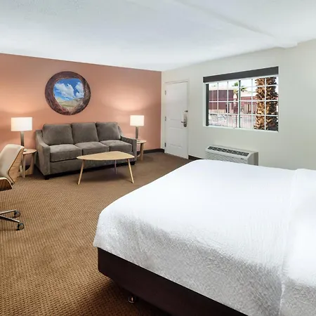 Holiday Inn Resort Mesquite By Ihg-3
