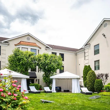 The Inn At Fox Hollow Hotel-2