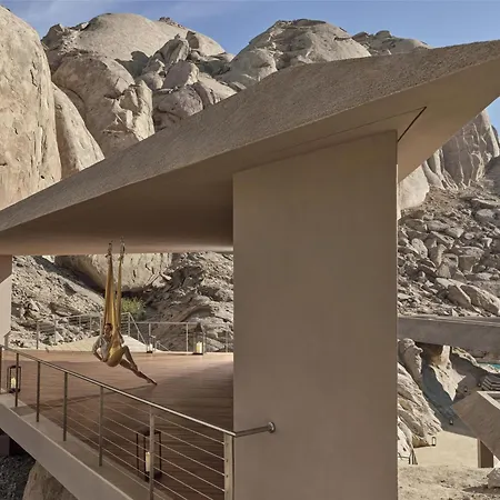 Desert Rock Resort-2
