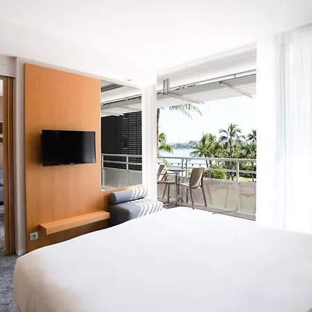 Chateau Royal Beach Resort & Spa, Noumea-3