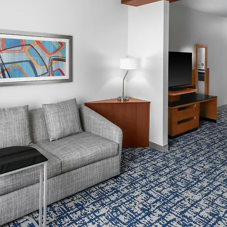 Fairfield Inn And Suites By Marriott Calhoun-2