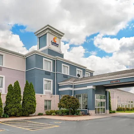 Comfort Inn & Suites Sheboygan I-43-3
