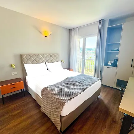 Hotel Marina-2
