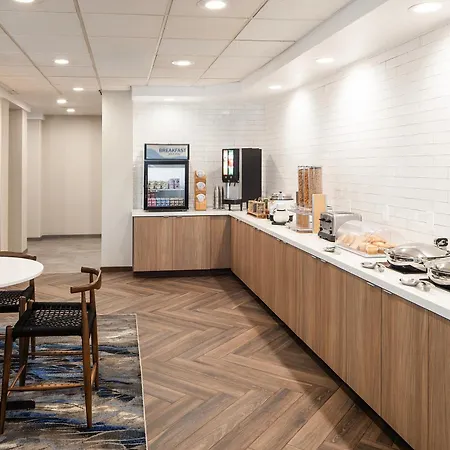 Fairfield Inn & Suites - Buffalo Airport-3