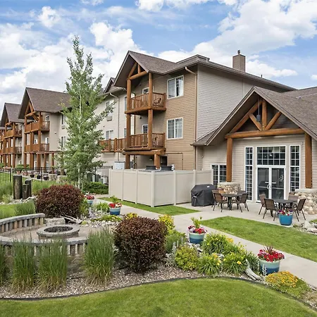 Best Western Plus Riverfront Hotel And Suites-3