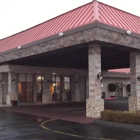 Best Western Plus Lake Front Hotel-2