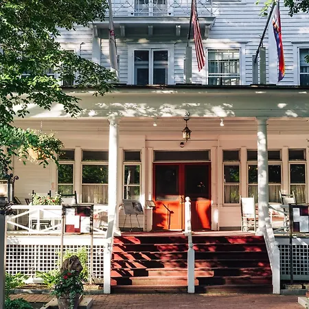 The Red Lion Inn-2