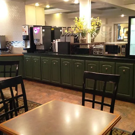 Best Western John Muir Inn-3