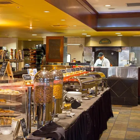 Best Western Plus Hilltop Inn-2
