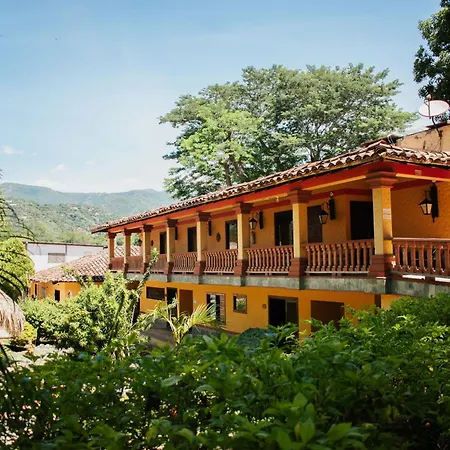 Hotel Portón del Sol-3