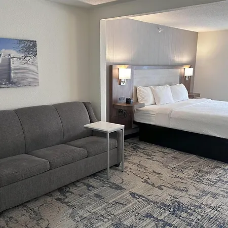 La Quinta By Wyndham Milwaukee Sw New Berlin-3