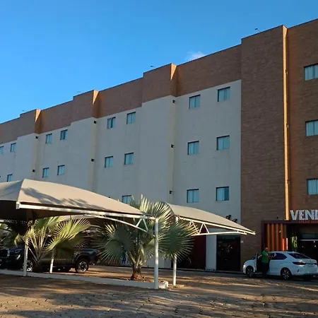 Inacio'S Plaza Hotel-2