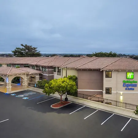 Holiday Inn Express Hotel & Suites Marina By Ihg-2