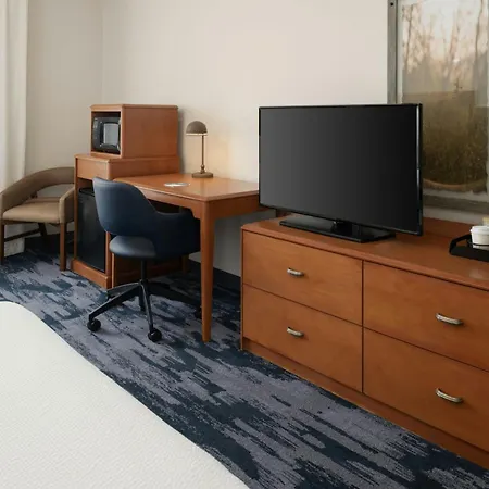Fairfield Inn & Suites Santa Maria-3