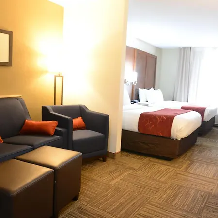 Comfort Suites Urbana Champaign, University Area-2
