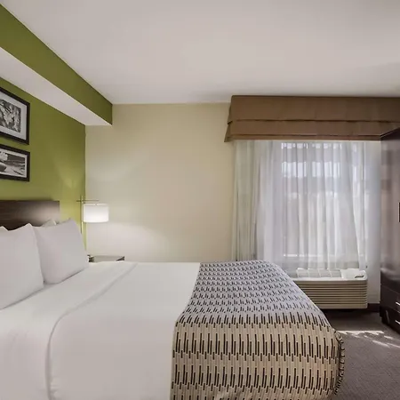 Surestay Plus By Best Western Mesa Superstition Springs-3