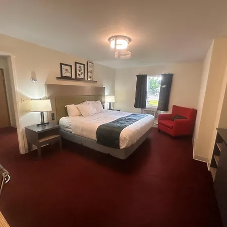 Pictured Rocks Inn And Suites-2