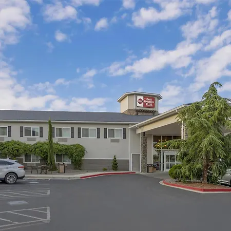 Best Western Plus Vintage Valley Inn-2