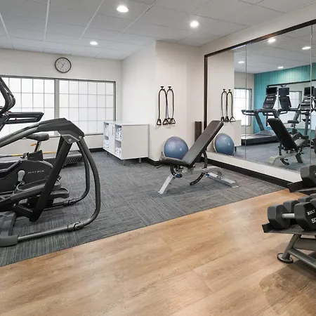 Holiday Inn Express Hotel & Suites Hamburg By Ihg-3